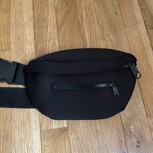 Dagne Dover Ace Fanny/Crossbody Bag